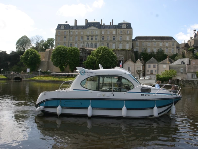 Noleggio a Grez-Neuville – Nicols Yacht Comfort Couple XL 2-4 people su SamBoat