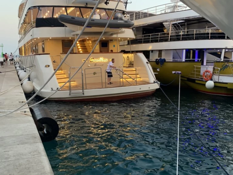 Noleggio barche Custom Made Swallow a Sebenico su Samboat