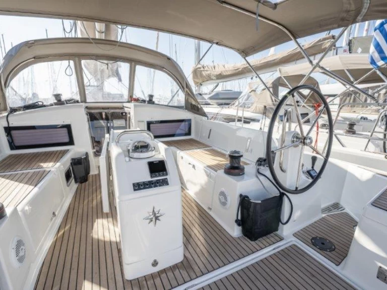 Jeanneau Sun Odyssey 440 da affittare a  Rodi (Citta)
