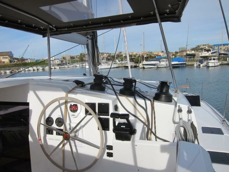 Noleggio Catamarano a Punat – Fountaine Pajot Lucia 40