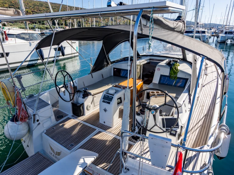 Barca a vela a noleggio a Punat al miglior prezzo