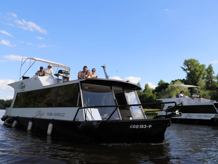 Noleggio a Mělník – Traweller YB35 su SamBoat