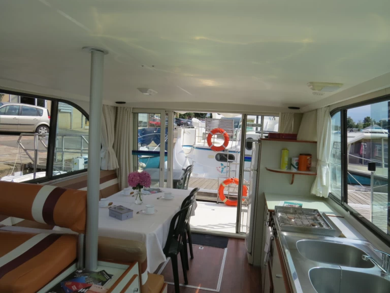 Nicols Yacht Confort Family 4-8 p. da affittare a  Sablé-sur-Sarthe