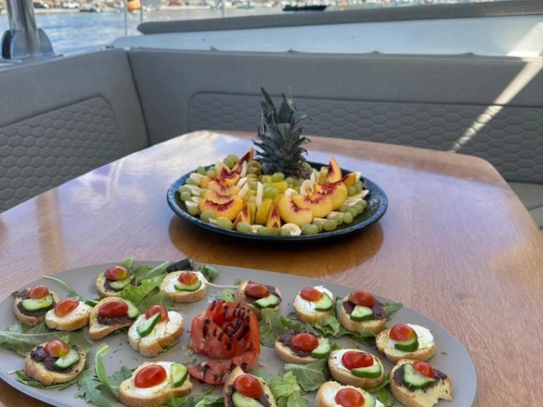 Noleggio Catamarano con o senza skipper Lagoon a Ornós