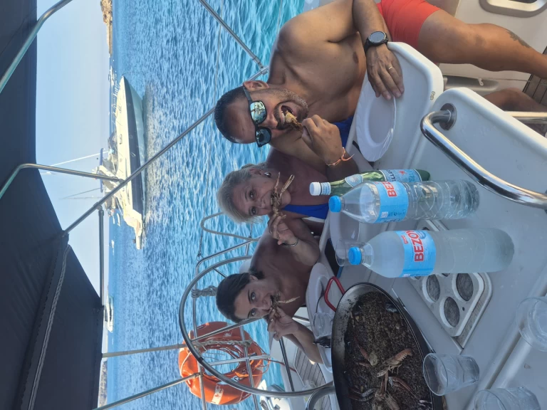 Noleggio Barca a vela Jeanneau con patente nautica