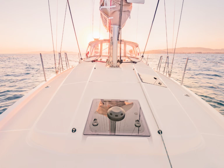 Noleggio barche Lávrio economico Sun Odyssey 410