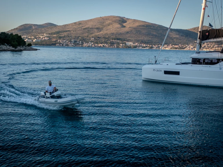 Noleggio a Seget Donji – Lagoon Lagoon 43 su SamBoat