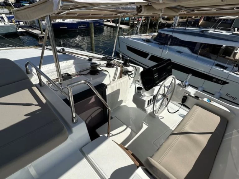 Noleggiare una Fountaine Pajot Fountaine Pajot FP 44 Maestro - 3 cab. a Road Town