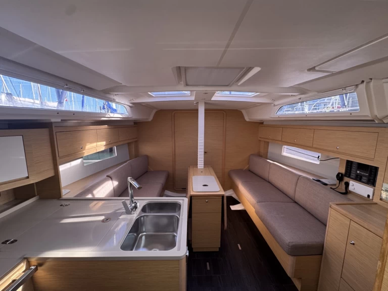 Noleggio Barca a vela Dufour con patente nautica