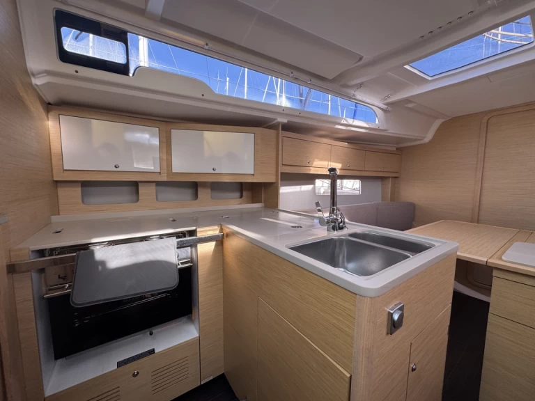 Barca a vela a noleggio a La Rochelle al miglior prezzo