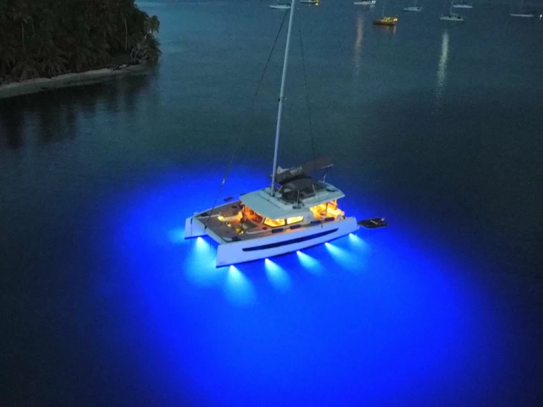 Noleggio barche Bali Bali 5.4 a Bas du Fort su Samboat