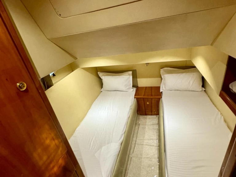 Noleggio barche Dubai Marina economico 45