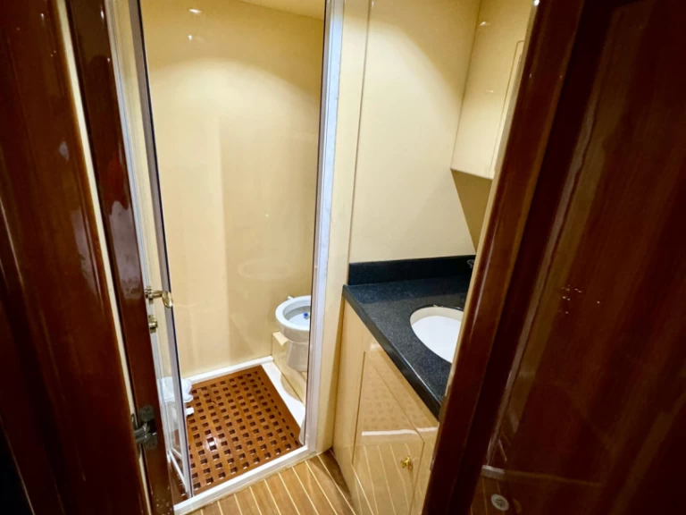 Noleggio Barca a motore a Dubai Marina – Gulf Craft - Majesty Yachts 45