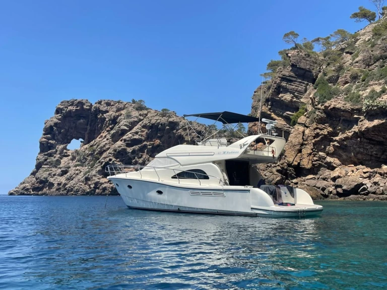 Noleggio Yacht di lusso a Port d'Andratx – Rodman RODMAN 41 Fly