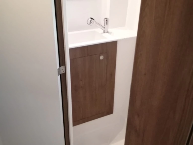 Noleggio Catamarano Bali con patente nautica