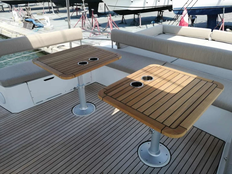 Catamarano a noleggio a Trellis Bay al miglior prezzo