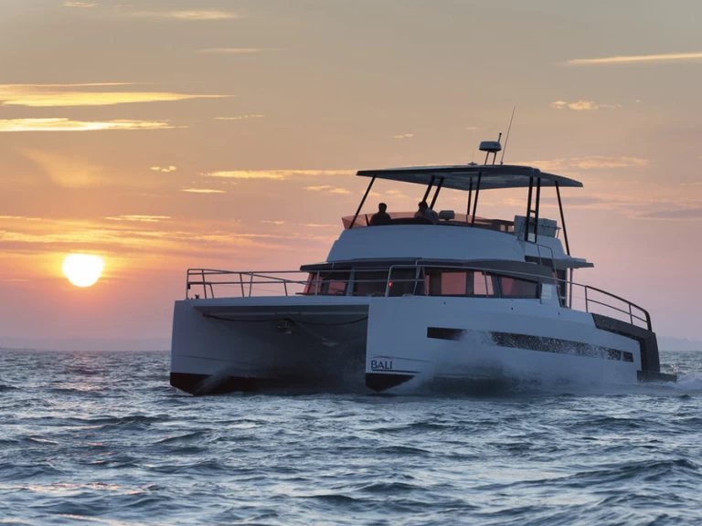 Barca a motore a noleggio a Sveti Filip i Jakov al miglior prezzo