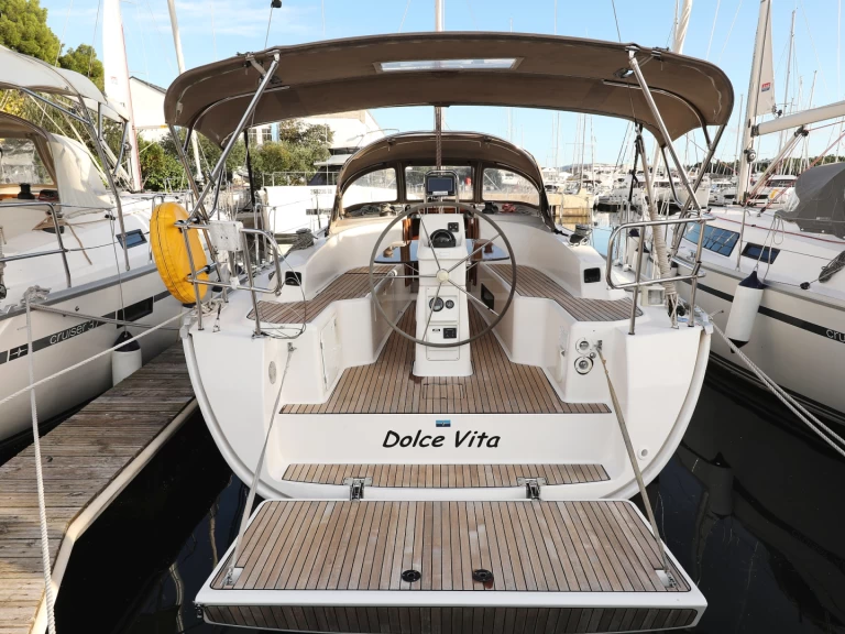 Noleggio Barca a vela con o senza skipper Bavaria a Sebenico