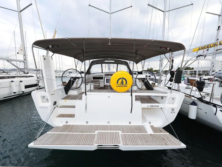Noleggio barche Dufour Dufour 470 a Trogir su Samboat