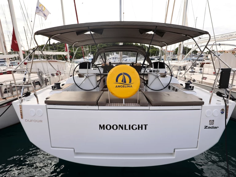 Noleggio Barca a vela Dufour con patente nautica