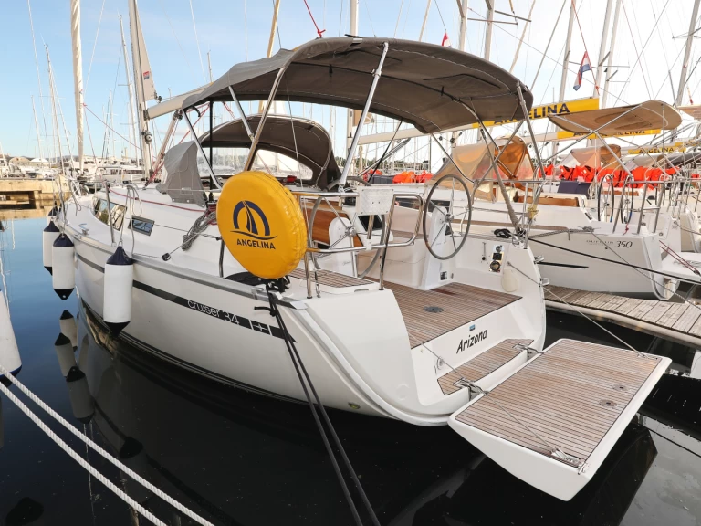 Noleggio a Sebenico – Bavaria Cruiser 34 su SamBoat