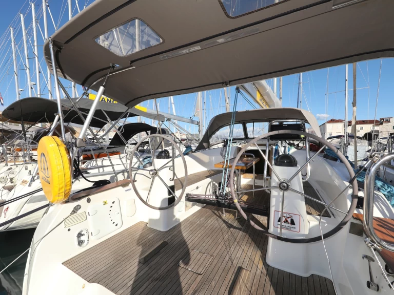 Noleggio Barca a vela a Primošten – Bavaria Cruiser 40 S