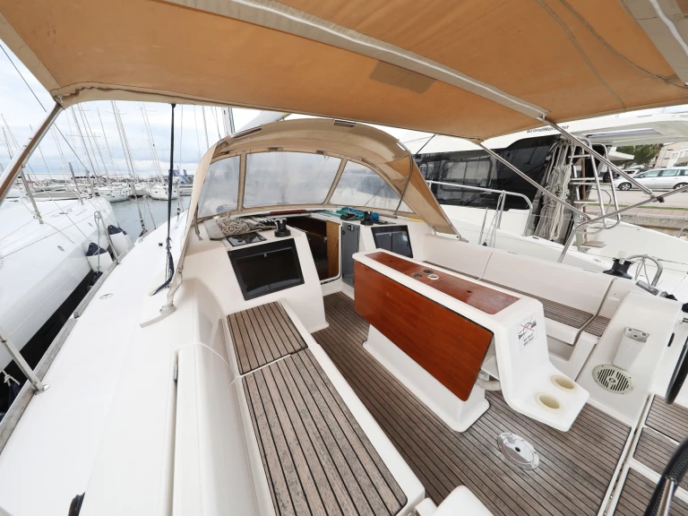 Noleggio Barca a vela Dufour con patente nautica