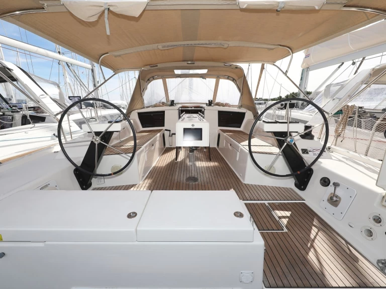 Noleggio Barca a vela Dufour con patente nautica