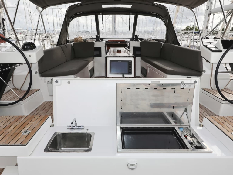 Dufour Dufour 470 da affittare a  Sveti Filip i Jakov