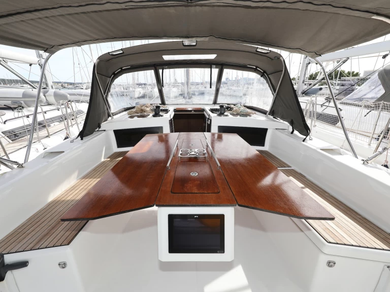 Noleggio Barca a vela con o senza skipper Dufour a Sveti Filip i Jakov