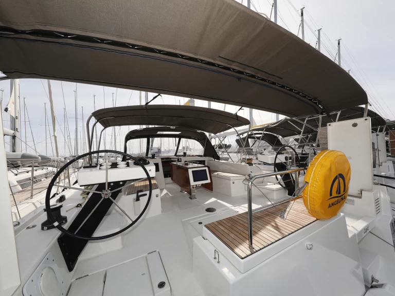 Noleggio Barca a vela Dufour con patente nautica