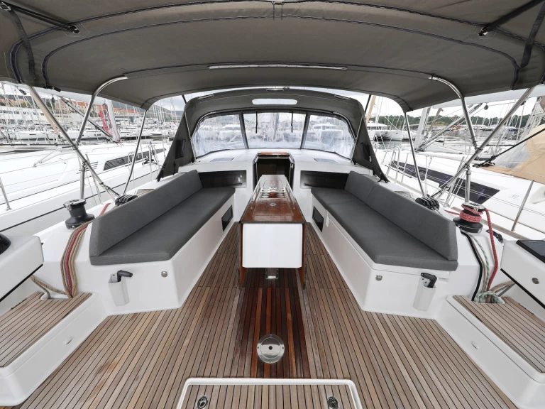 Noleggio barche Dufour Dufour 470 a Sebenico su Samboat