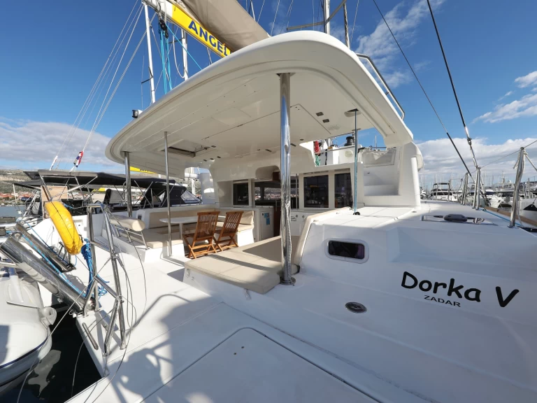 Noleggio barche Lagoon Lagoon 450 a Sebenico su Samboat