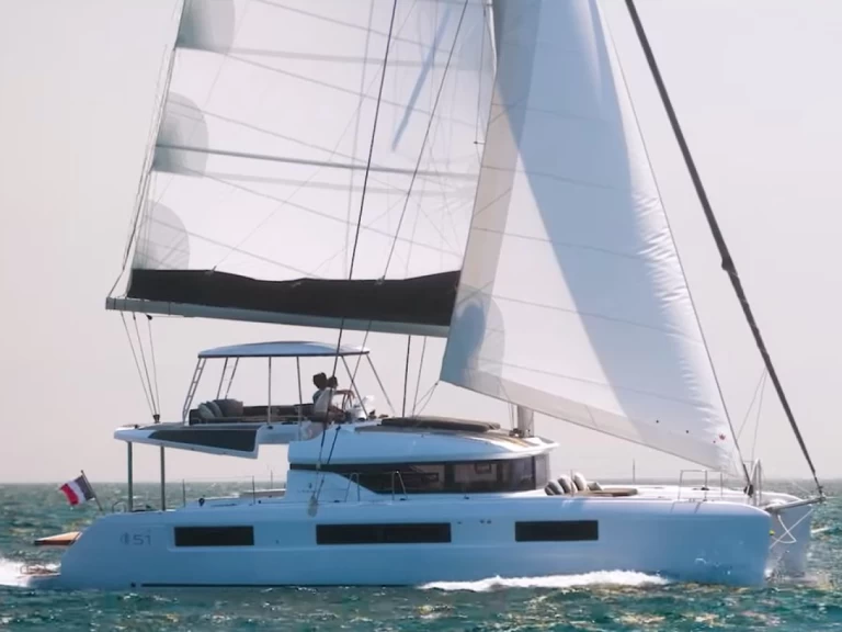 Noleggiare una Lagoon Lagoon 51 a Pola