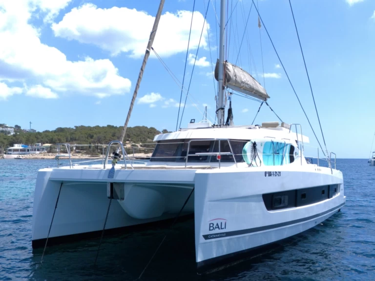 Noleggiare una Bali Bali Catspace Voile a Ibiza Town