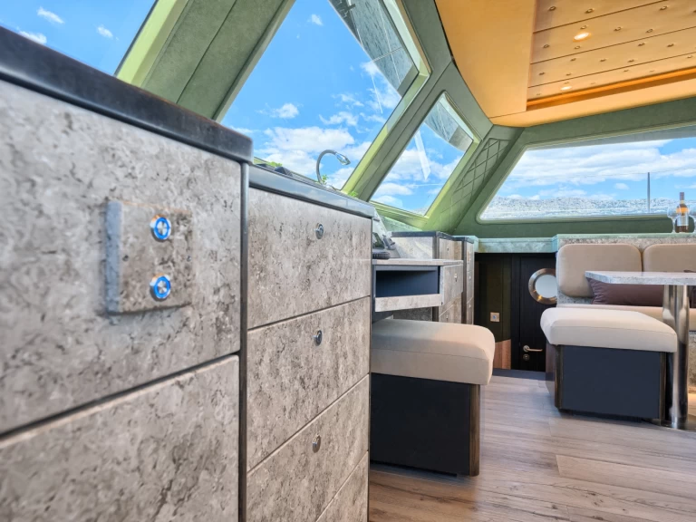 Noleggio Catamarano con o senza skipper Luna a Spalato