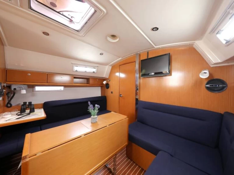 Noleggio a Baška Voda – Bavaria Cruiser 36 su SamBoat