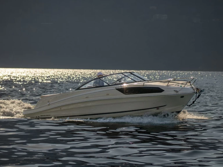 Noleggio barche Molinari Airon Marine 25 Mastercraft a Bellagio su Samboat