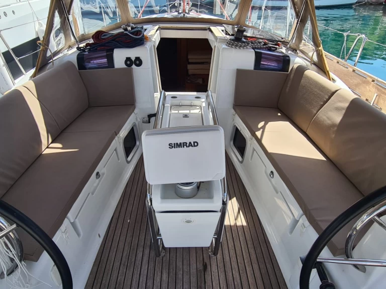 Noleggiare una Jeanneau Sun Odyssey 409 a Marmaris (district)