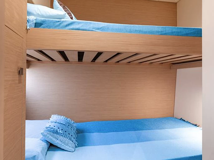 Noleggio Catamarano a Cannigione – Fountaine Pajot Tanna 47