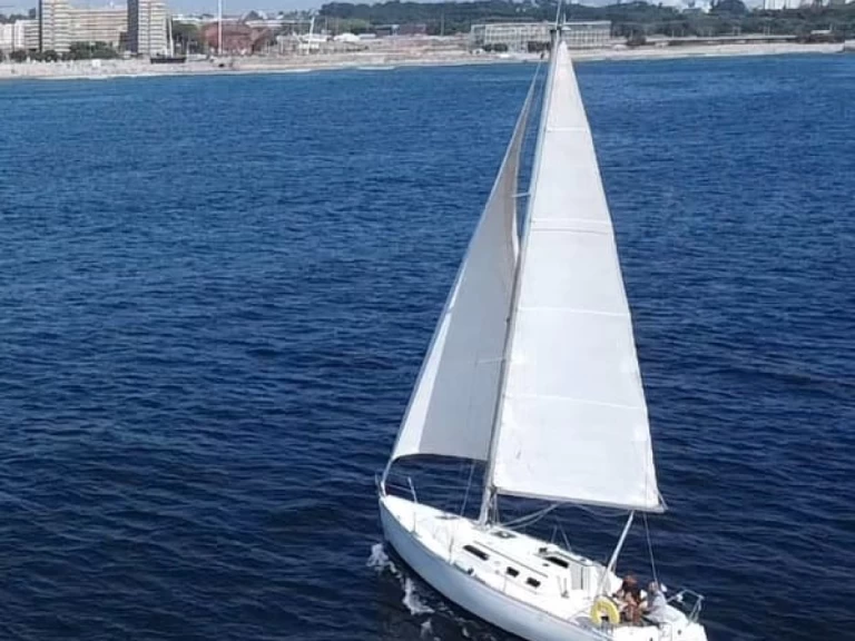 Noleggio barche Dufour Dufour 32 a Leça da Palmeira su Samboat