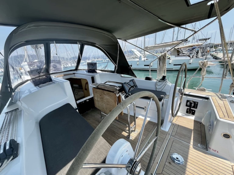 Noleggio a Lefkáda – Hanse Hanse 348 su SamBoat