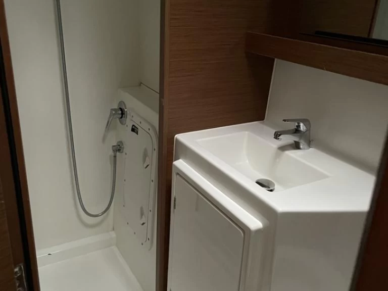 Noleggio barche Skiathos economico Lagoon 42