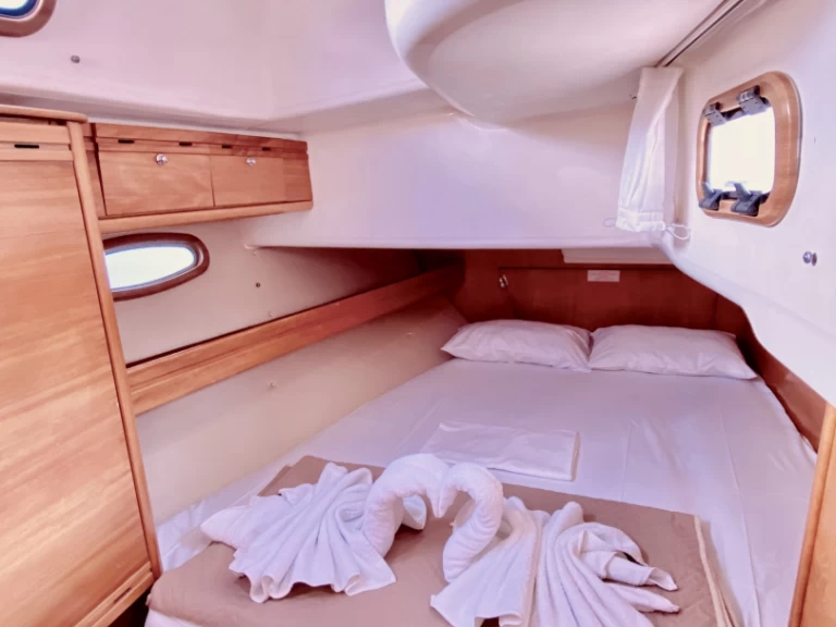 Noleggio Barca a vela Bavaria con patente nautica