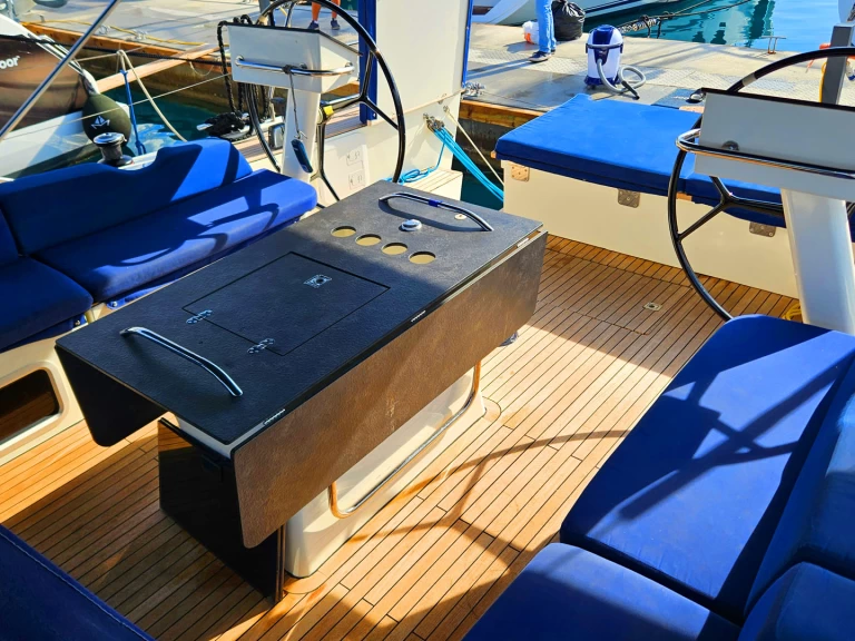 Noleggio Barca a vela D&D Yacht con patente nautica