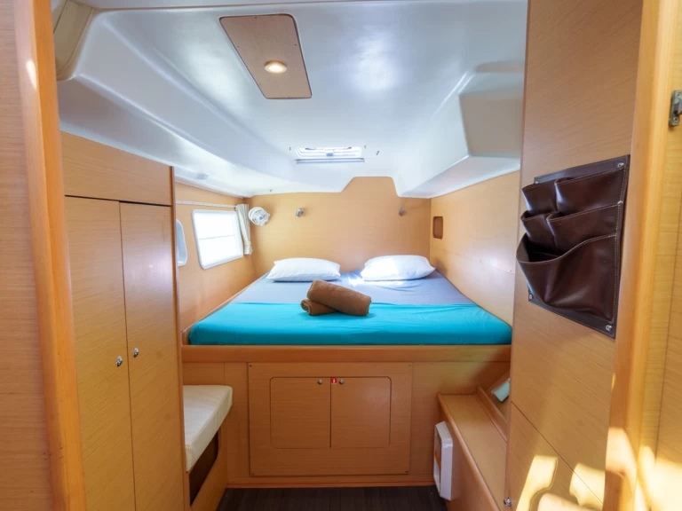 Lagoon Lagoon 380 S2 da affittare a  Raiatea