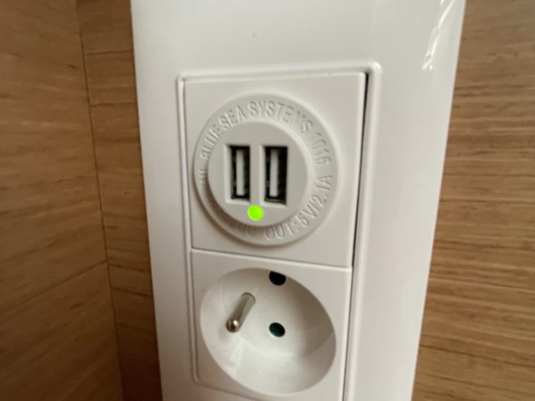 Noleggio Catamarano Excess con patente nautica