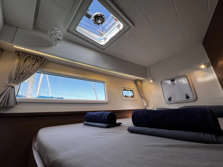 Catamarano a noleggio a Ibiza Town al miglior prezzo