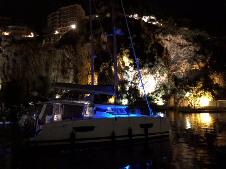 Noleggio a Ibiza Town – Fountaine Pajot Lucia 40 su SamBoat