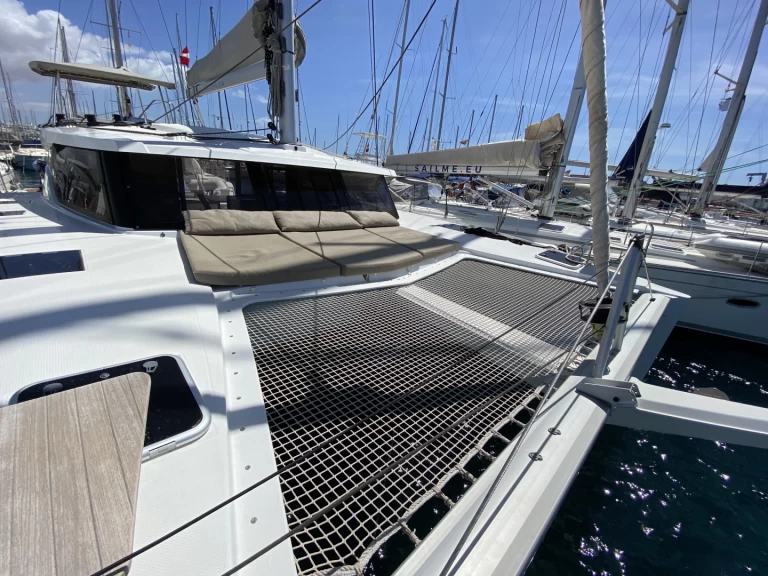 Noleggiare una Fountaine Pajot Lucia 40 a Ibiza Town